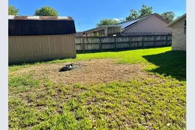 2521 Pearland Avenue, Pearland, TX 77581 - Photo 26