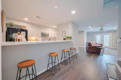 14688 Perthshire Road #C, Houston, TX 77079 - Photo 16