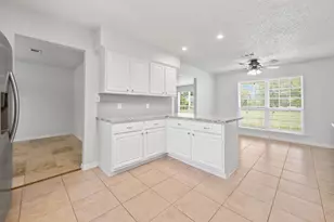 28081 Ivy Oaks Ln, Splendora, TX 77372 - Photo 10