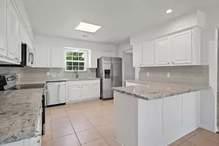 28081 Ivy Oaks Ln, Splendora, TX 77372 - Photo 4