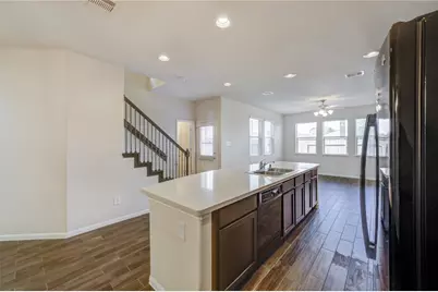 8335 Hawthorn Valley Lane, Houston, TX 77095 - Photo 6