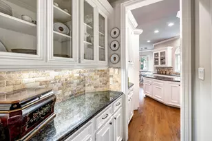 2925 Nottingham St, West University Place, TX 77005 - Photo 6