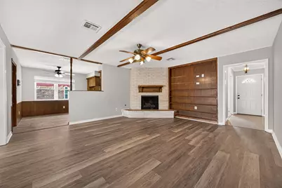 11710 N Petersham Drive, Houston, TX 77031 - Photo 10