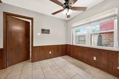 11710 N Petersham Drive, Houston, TX 77031 - Photo 22