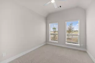 601 Juniper Heights Ln, Waller, TX 77484 - Photo 6