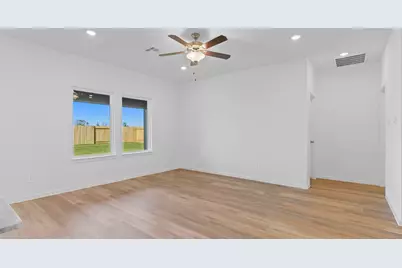 9123 Serene Haven Drive, Iowa Colony, TX 77583 - Photo 8
