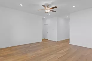 9123 Serene Hvn Dr, Iowa Colony, TX 77583 - Photo 10