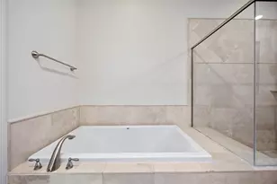 1104 Thompson St, Houston, TX 77007 - Photo 14
