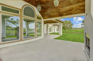 2215 Pleasant Hill Dr, Friendswood, TX 77546 - Photo 46