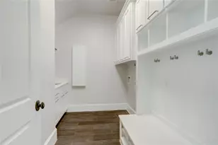 2215 Pleasant Hill Dr, Friendswood, TX 77546 - Photo 16