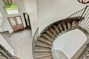 2215 Pleasant Hill Dr, Friendswood, TX 77546 - Photo 32