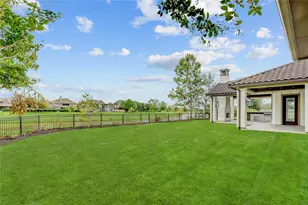 2215 Pleasant Hill Dr, Friendswood, TX 77546 - Photo 46