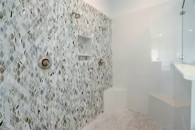 2215 Pleasant Hill Drive, Friendswood, TX 77546 - Photo 26