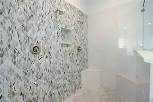 2215 Pleasant Hill Dr, Friendswood, TX 77546 - Photo 26