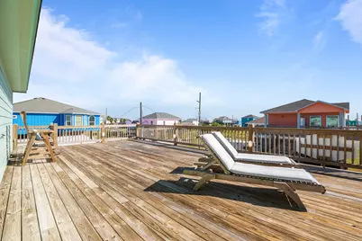 1763 Croaker Lane, Crystal Beach, TX 77650 - Photo 32