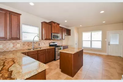 10202 Black Forest Court, Conroe, TX 77385 - Photo 2