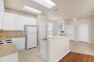 3412 Orchid Trace Ln, Houston, TX 77047 - Photo 12