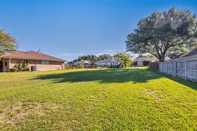 338 Bunker Hill, Willis, TX 77378 - Photo 8