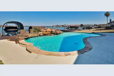 2 Villas Ways Drive, Conroe, TX 77356 - Photo 40