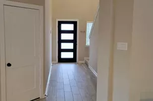 405 Rise Ln, Montgomery, TX 77316 - Photo 8