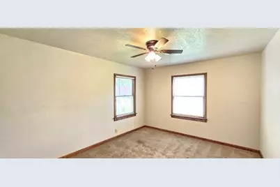 2410 Bradford, Orange, TX 77360 - Photo 12