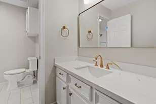 7322 Greatwood Lake Dr, Sugar Land, TX 77479 - Photo 32