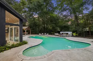 2411 Oakbank Dr, Kingwood, TX 77339 - Photo 8