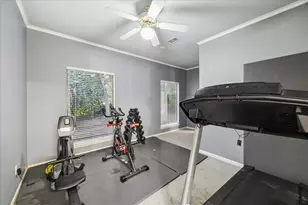 2411 Oakbank Dr, Kingwood, TX 77339 - Photo 34