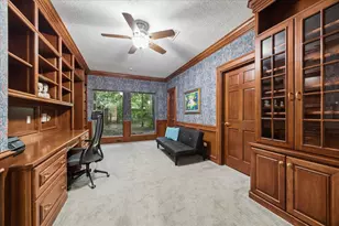 2411 Oakbank Dr, Kingwood, TX 77339 - Photo 36
