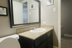7934 Leonora St, Houston, TX 77061 - Photo 16
