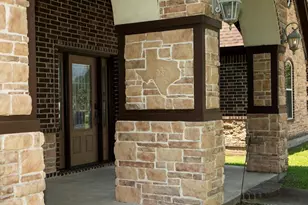 8951 N Garden Dr, Beaumont, TX 77705 - Photo 4