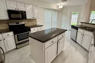 834 Stevens Creek Ln, Richmond, TX 77469 - Photo 4