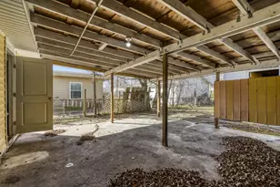 315 Acacia St, Lake Jackson, TX 77566 - Photo 18