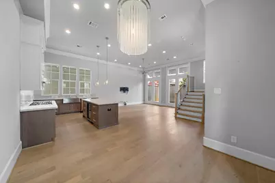 3420 W 12th Street, Houston, TX 77008 - Photo 8