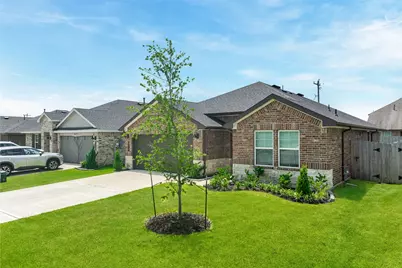 9515 Chelsea Street, Texas City, TX 77591 - Photo 2