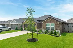 9515 Chelsea St, Texas City, TX 77591 - Photo 2