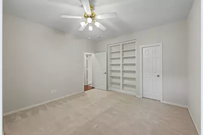 22 N Castlegreen Circle, The Woodlands, TX 77381 - Photo 38