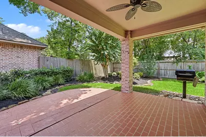 22 N Castlegreen Circle, The Woodlands, TX 77381 - Photo 42