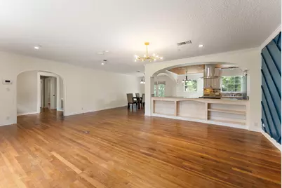 1009 Thomas Avenue, Conroe, TX 77301 - Photo 6