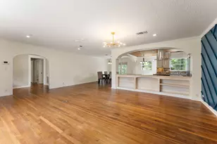 1009 Thomas Ave, Conroe, TX 77301 - Photo 6