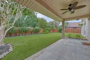 3322 E Cedar Hollow Dr, Pearland, TX 77584 - Photo 46