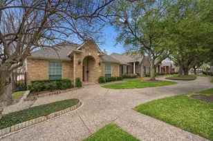 2939 Rosefield Dr, Houston, TX 77080 - Photo 2