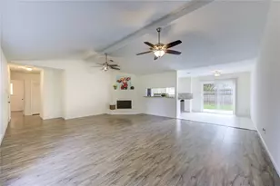 950 Grand Jct Dr, Katy, TX 77450 - Photo 2