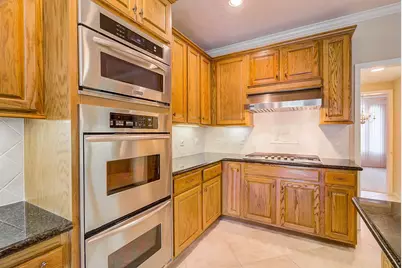 17323 Jackson Pines Drive, Houston, TX 77090 - Photo 10