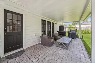 12727 Kingsride Ln, Houston, TX 77024 - Photo 14