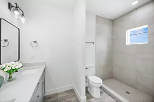 8445 Furray Rd, Houston, TX 77028 - Photo 8