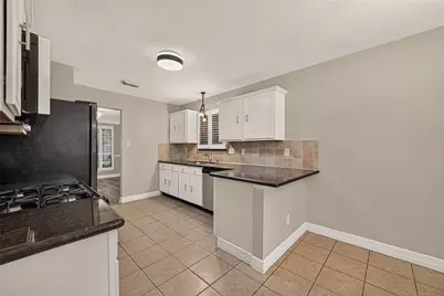 3603 Bristleleaf Dr, Katy, TX 77449 - Photo 8