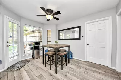 3210 Deer Creek Drive, Sugar Land, TX 77478 - Photo 20