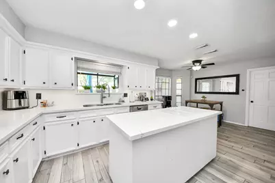 3210 Deer Creek Drive, Sugar Land, TX 77478 - Photo 18