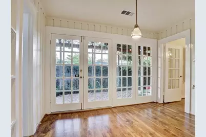 1652 Vassar Street, Houston, TX 77006 - Photo 10